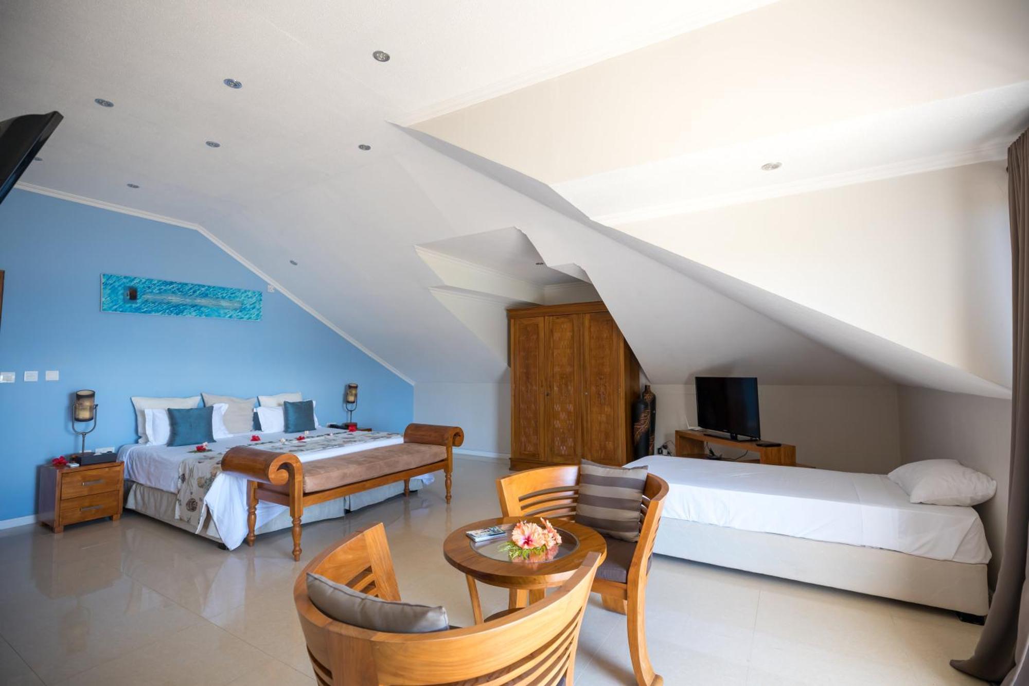 Crown Beach Hotel Seychelles Pointe Au Sel Buitenkant foto