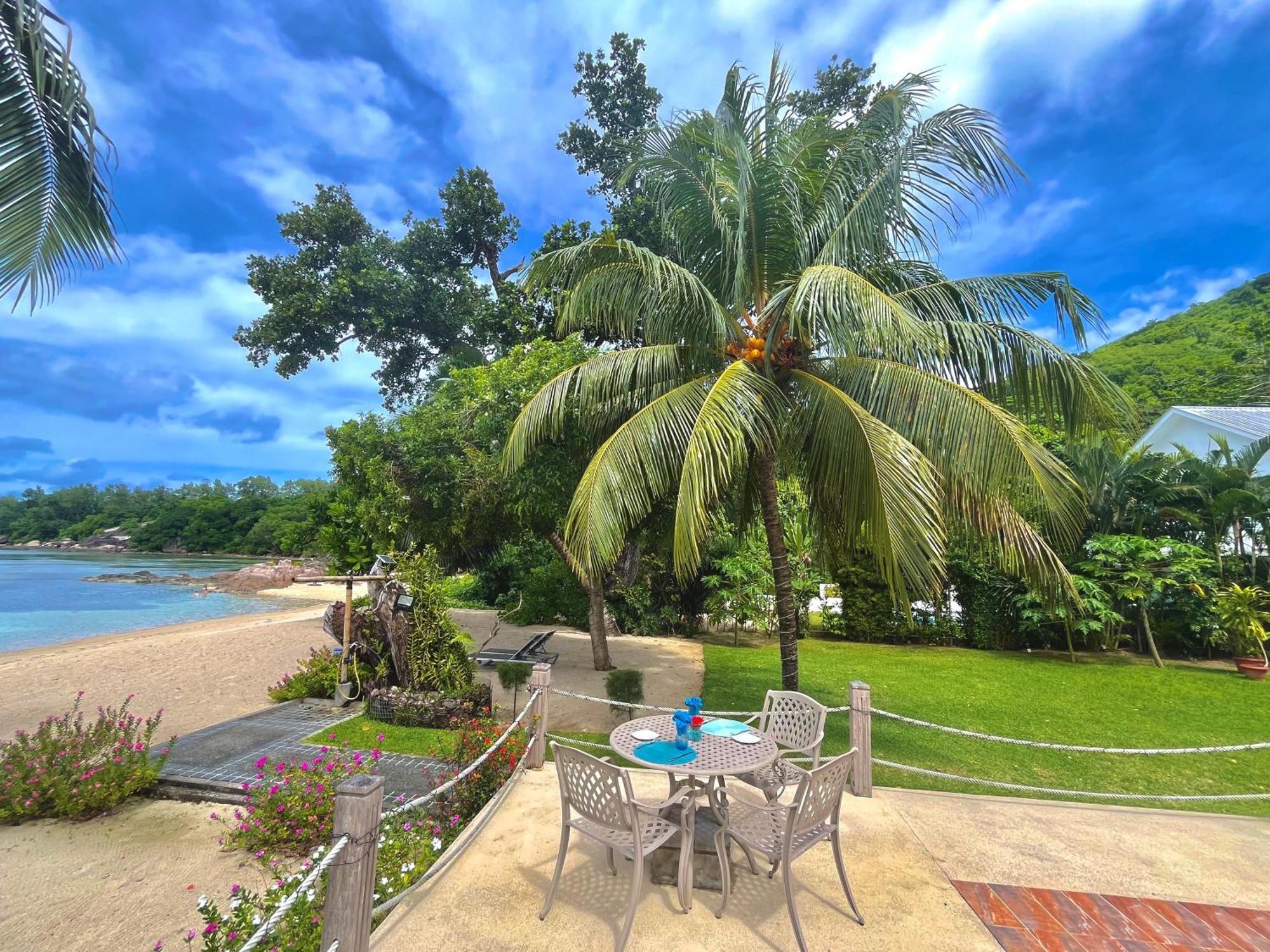 Crown Beach Hotel Seychelles Pointe Au Sel Buitenkant foto